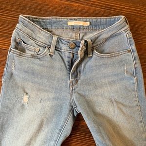Levi’s Distressed Skinny Jeans